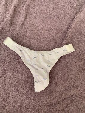 Victoria’s Secret Light purple Thong Panty